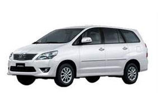 TOYOTA INNOVA